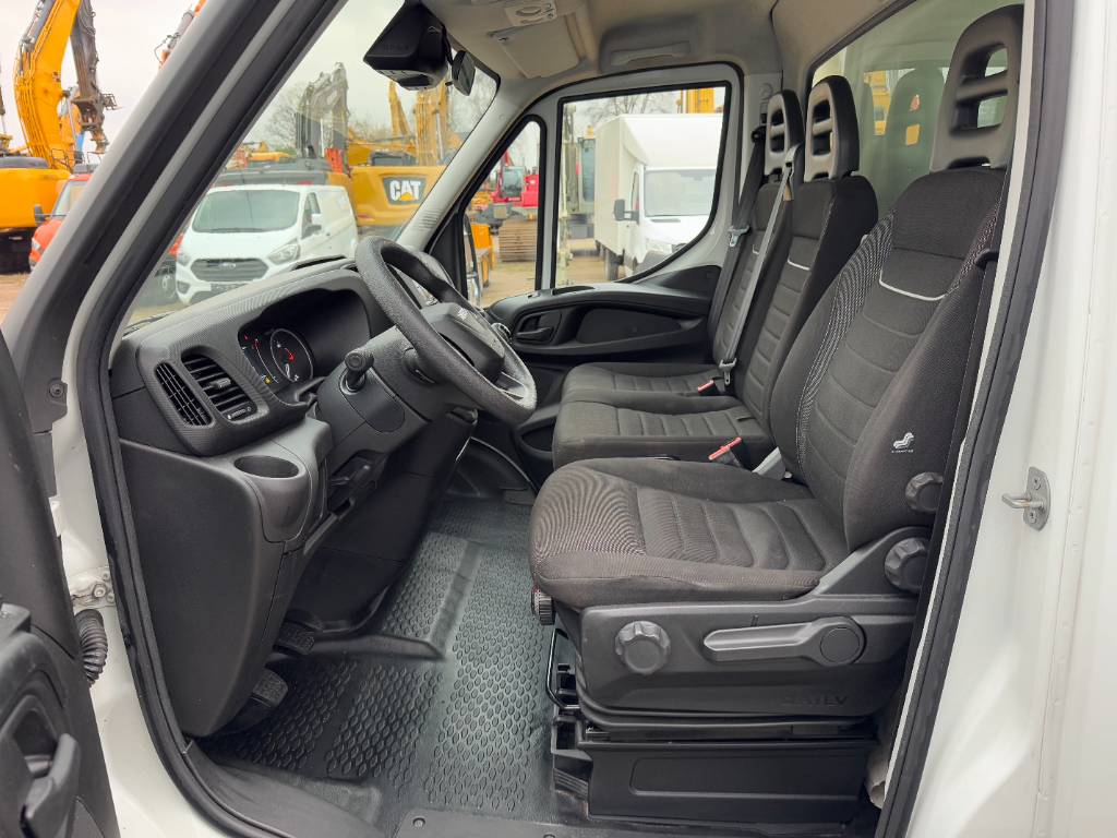 Iveco Daily 35C16 - 3.0L Taillift DRW Airco Cruise