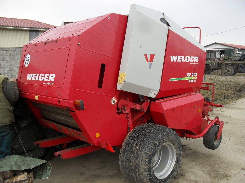 Used Welger RP202 special bálázó round balers Year: 2008 Price: $9,875 ...