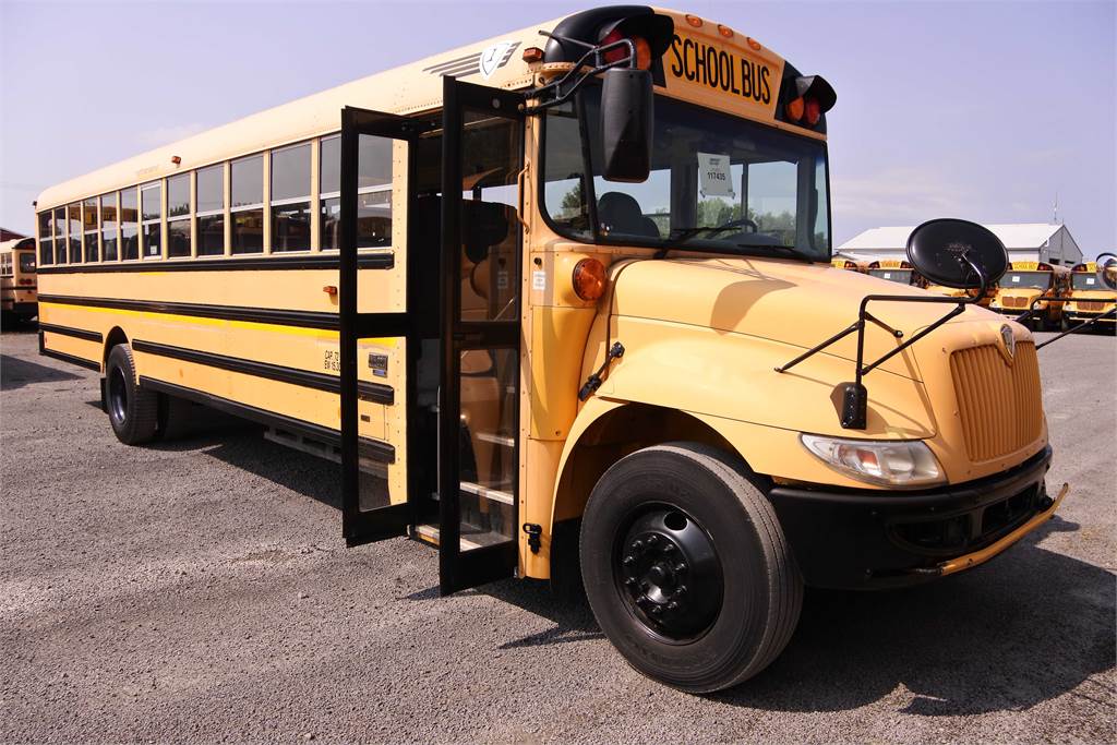 IC CE, 2009, 46075, Whitestown, IN, United States - Used school bus ...