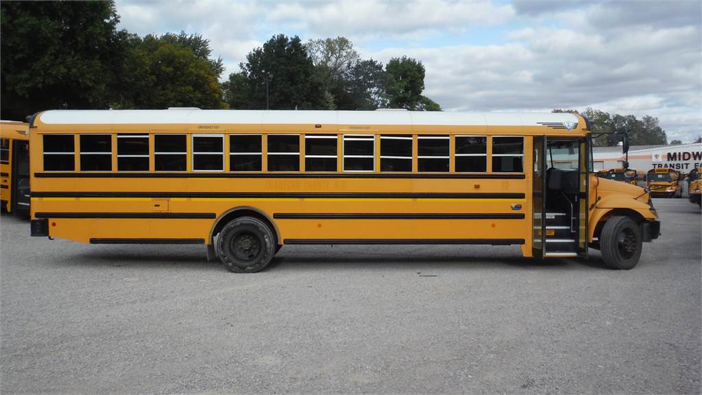 IC CE for sale 60901, Kankakee, IL Price: US$ 20,600, Year: 2011 | Used ...