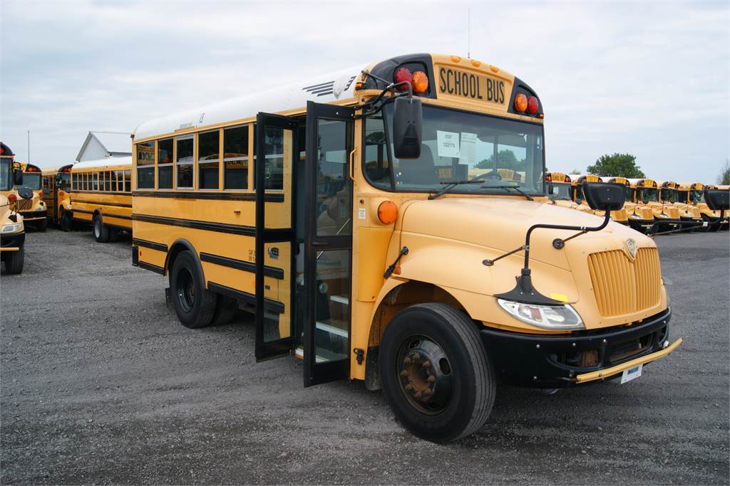 IC CE, 2011, 60901, Kankakee, IL, United States - Used school bus ...