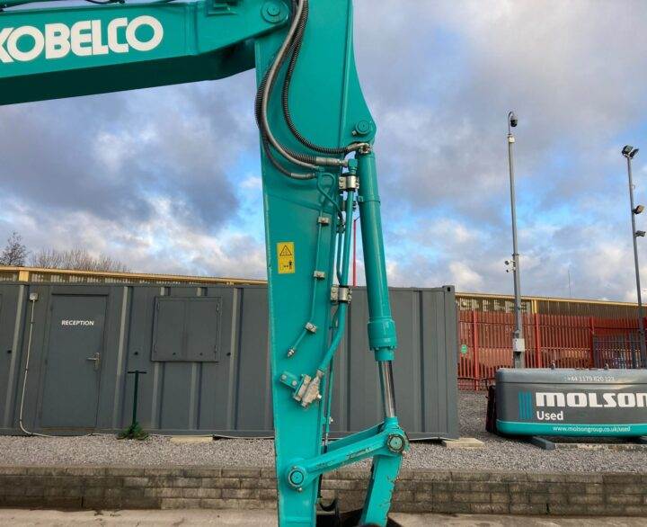 Kobelco SK130LC-11