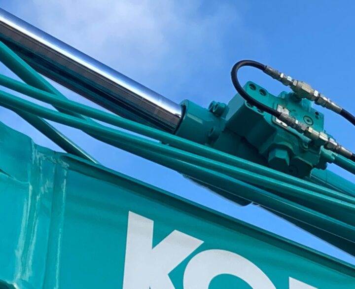 Kobelco SK130LC-11