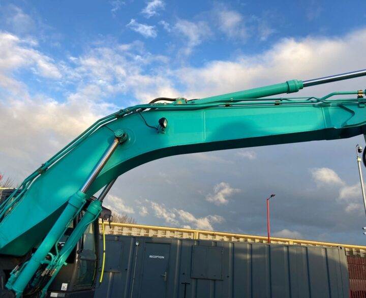 Kobelco SK300LC-10E