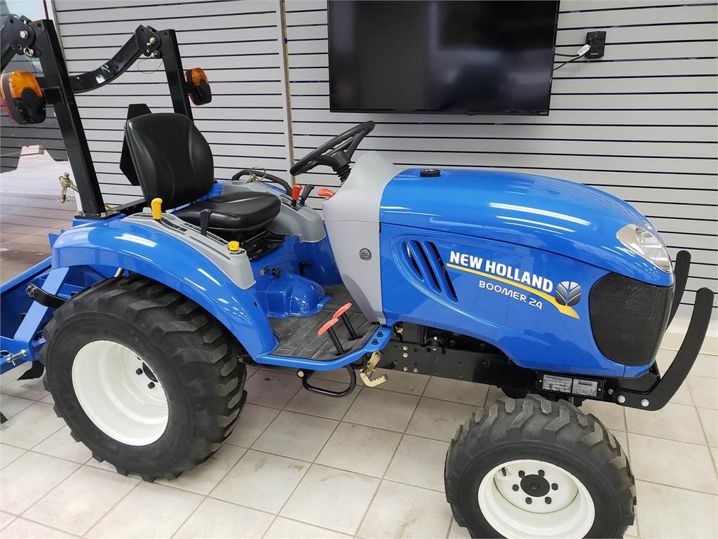 New Holland BOOMER 24 for sale Brenham, Texas Price: $12,600, Year ...