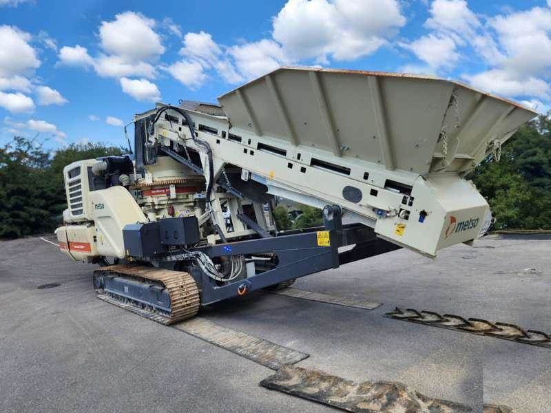 Metso Minerals A CONE LOKOTRACK LT200HP