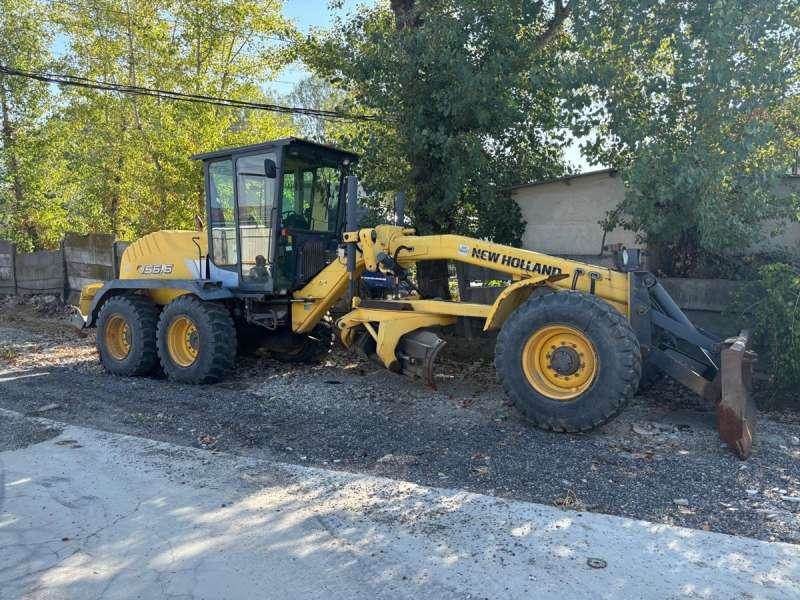 New Holland F156.6