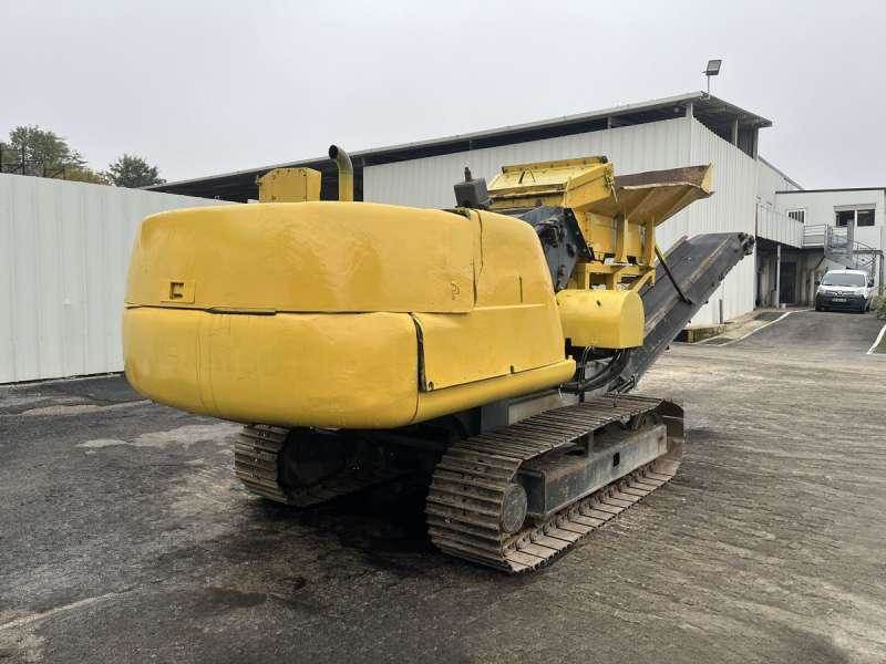 Komatsu A PERCUSSION BR100R