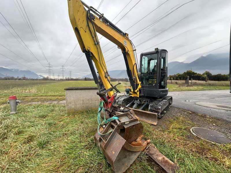 New Holland E50B SR