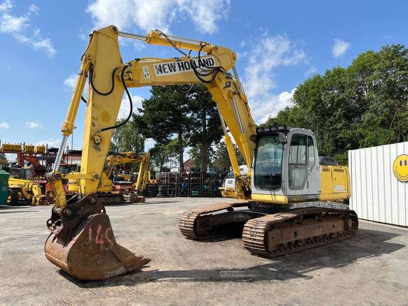 New Holland E215B