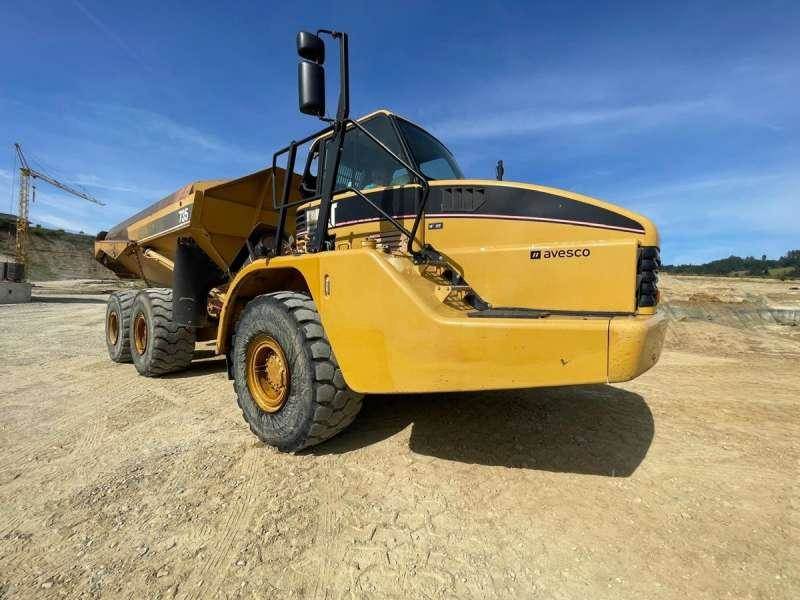 CAT 735 MACHINE SUISSE