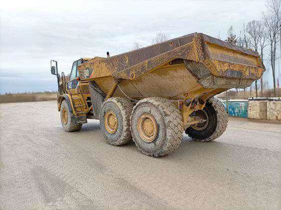 CAT 730