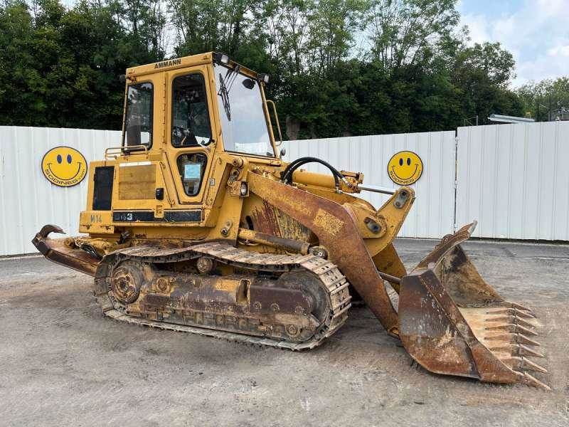 CAT 943