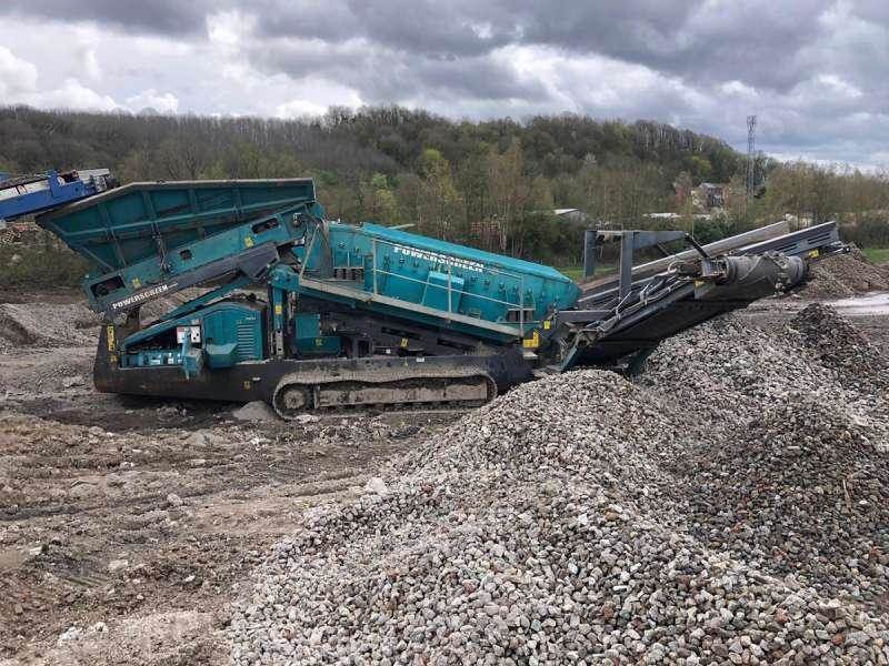 Powerscreen Warrior 1800