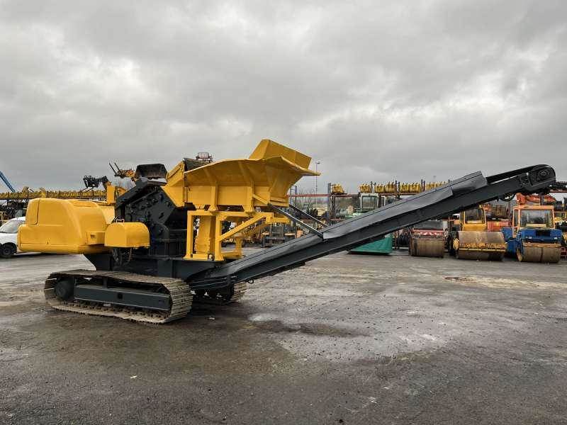 Komatsu A PERCUSSION BR100R