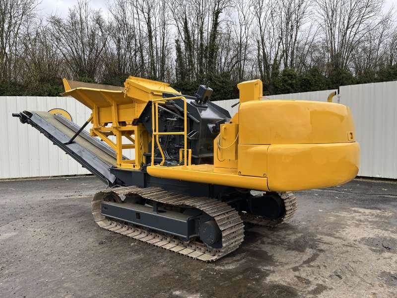 Komatsu A PERCUSSION BR100R