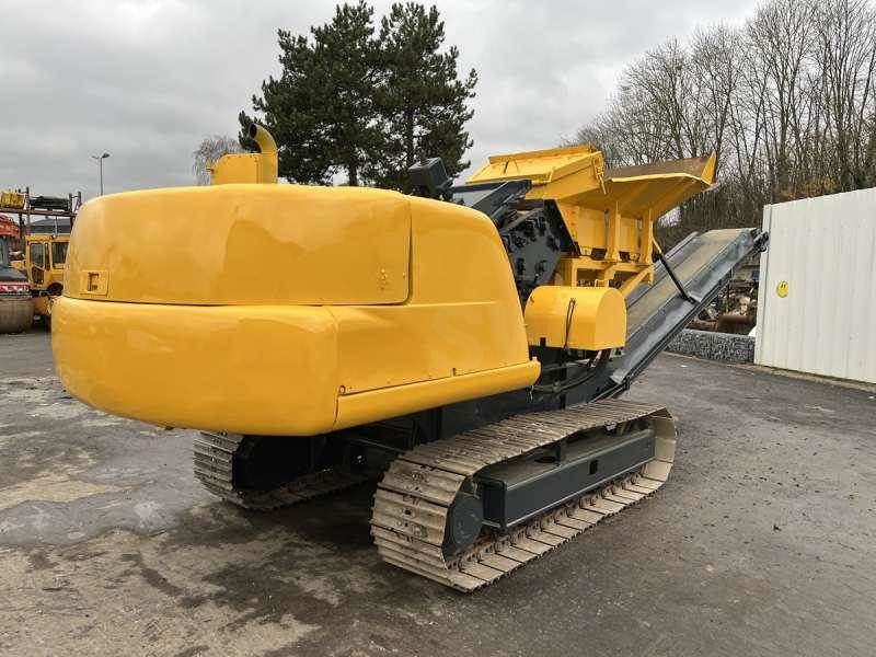 Komatsu A PERCUSSION BR100R