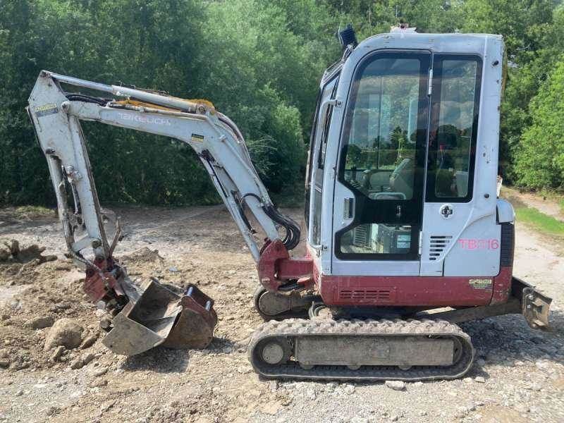 Takeuchi TB016 MACHINE SUISSE