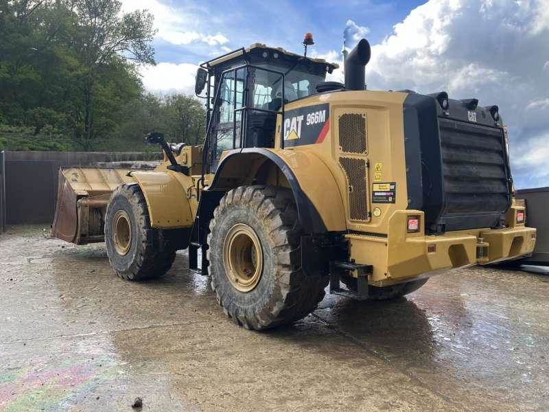 CAT 966M