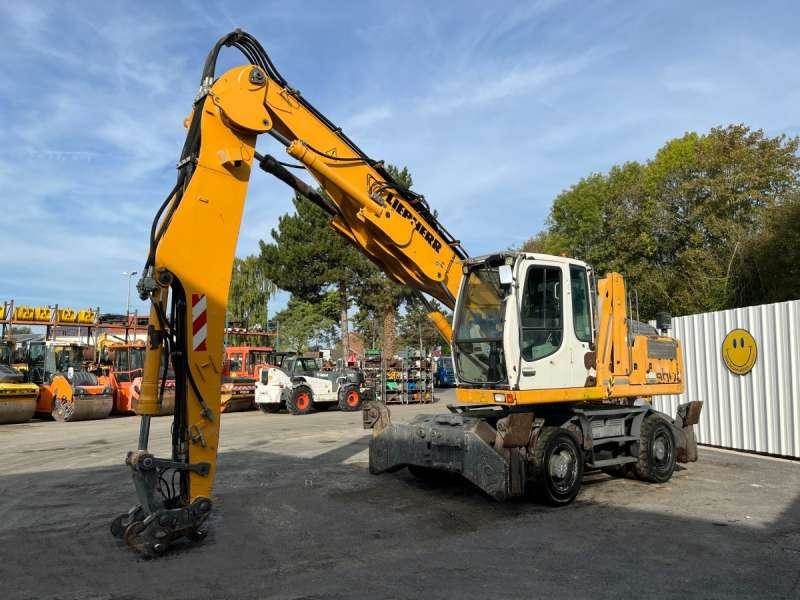 Liebherr A904C Litronic