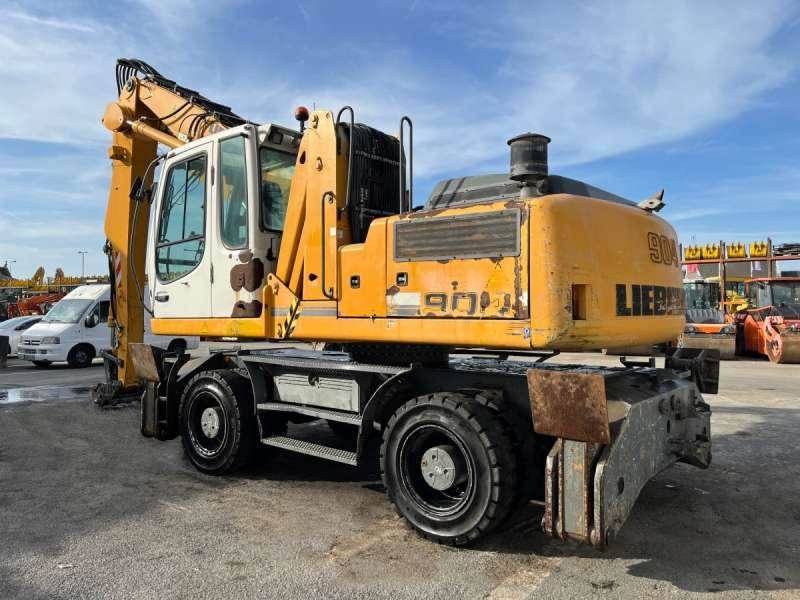 Liebherr A904C Litronic