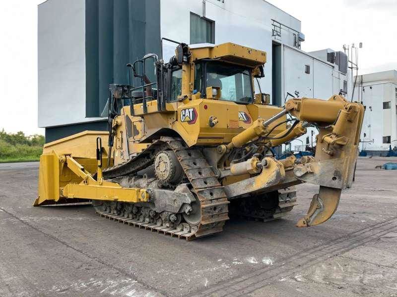 CAT D8T