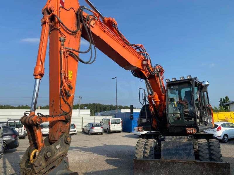 Hitachi ZX170W-5B