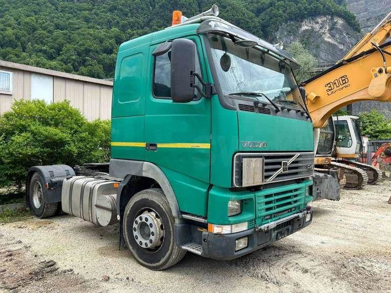 Volvo FH12-420 4X2 MACHINE SUISSE