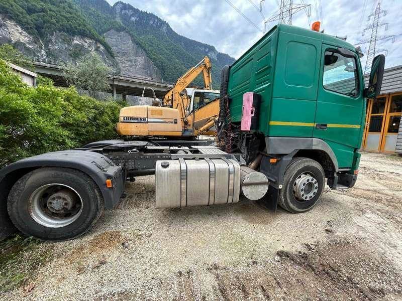 Volvo FH12-420 4X2 MACHINE SUISSE