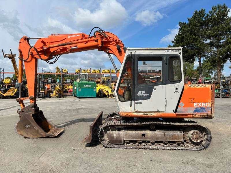 Hitachi EX60