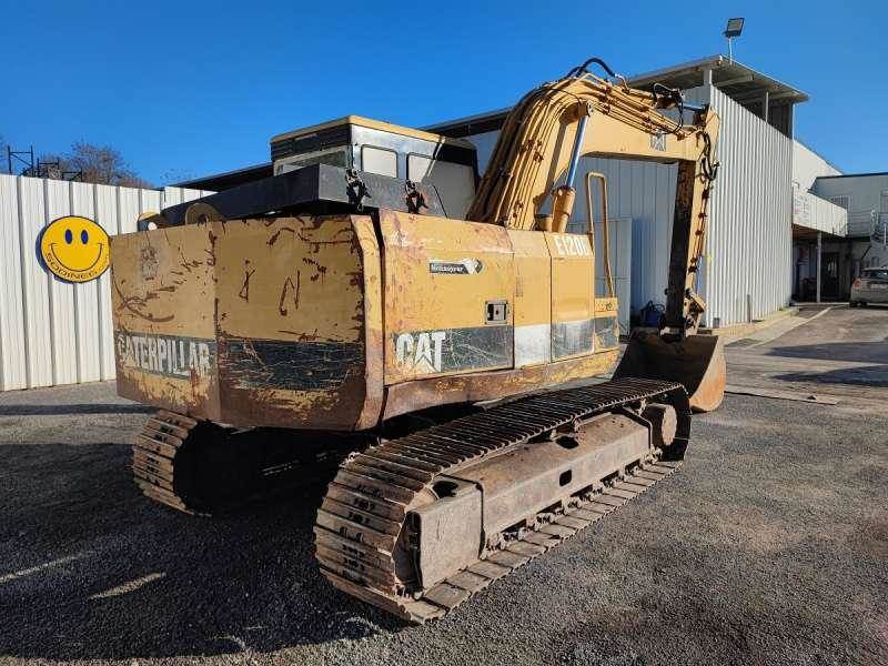 CAT E120B