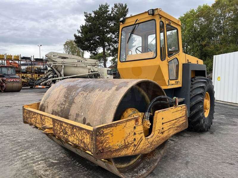 Bomag BW213D