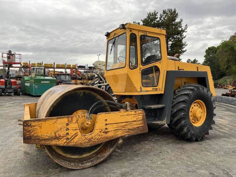 Bomag BW213D