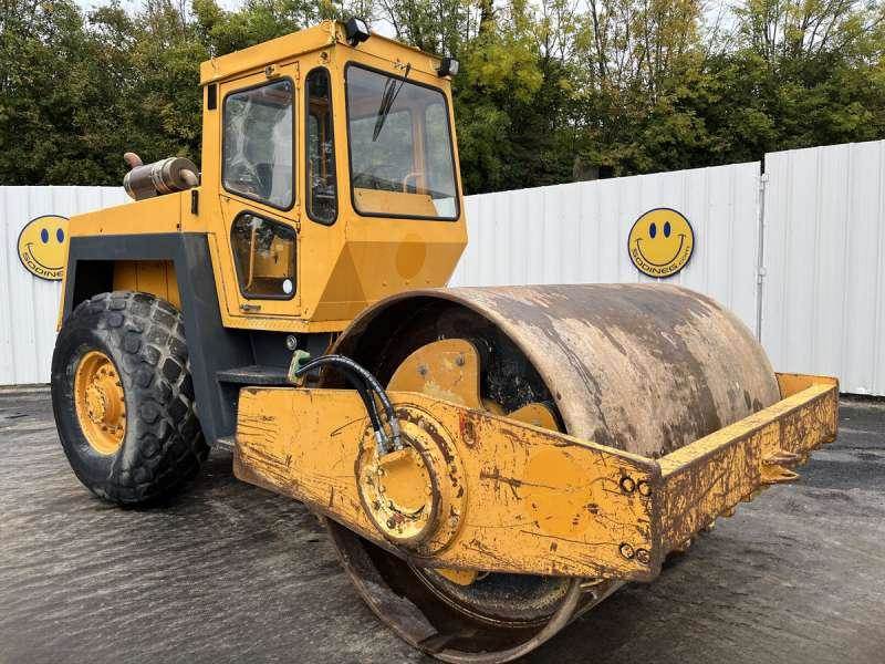 Bomag BW213D